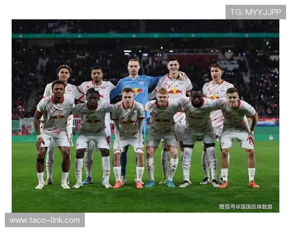 德甲后卫转会焦点