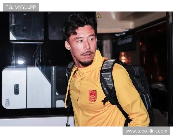 张琳芃：从申花青训到国家队主力右后卫的稳健成长轨迹