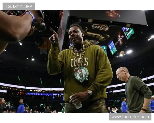 保罗·皮尔斯无球跑位撕裂防线，季后赛更胜科比